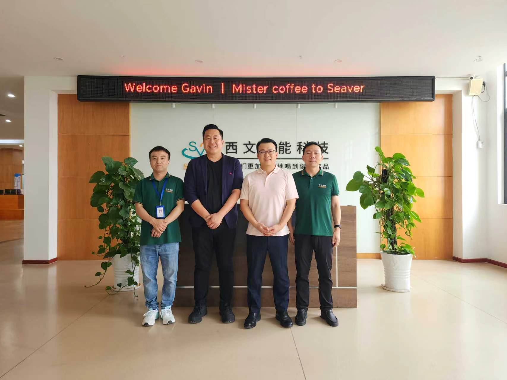 Zerk nabarmentzen ditu SEAVER kapsula kafe-makinak? Malaysiako bezeroaren tokiko probak eta fabrika bisitaren berrikuspena